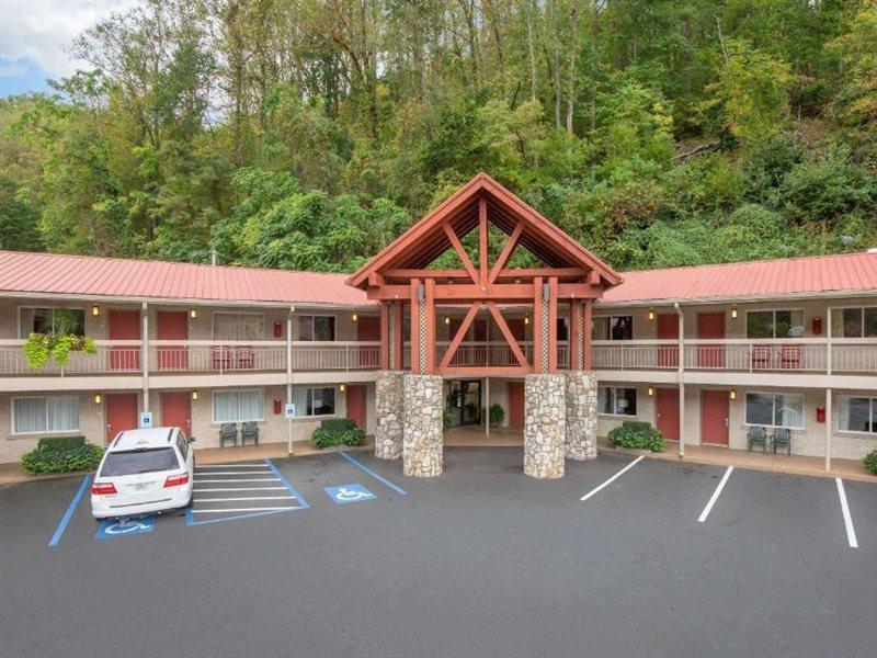 Econo Lodge Cherokee Near River Park Екстер'єр фото