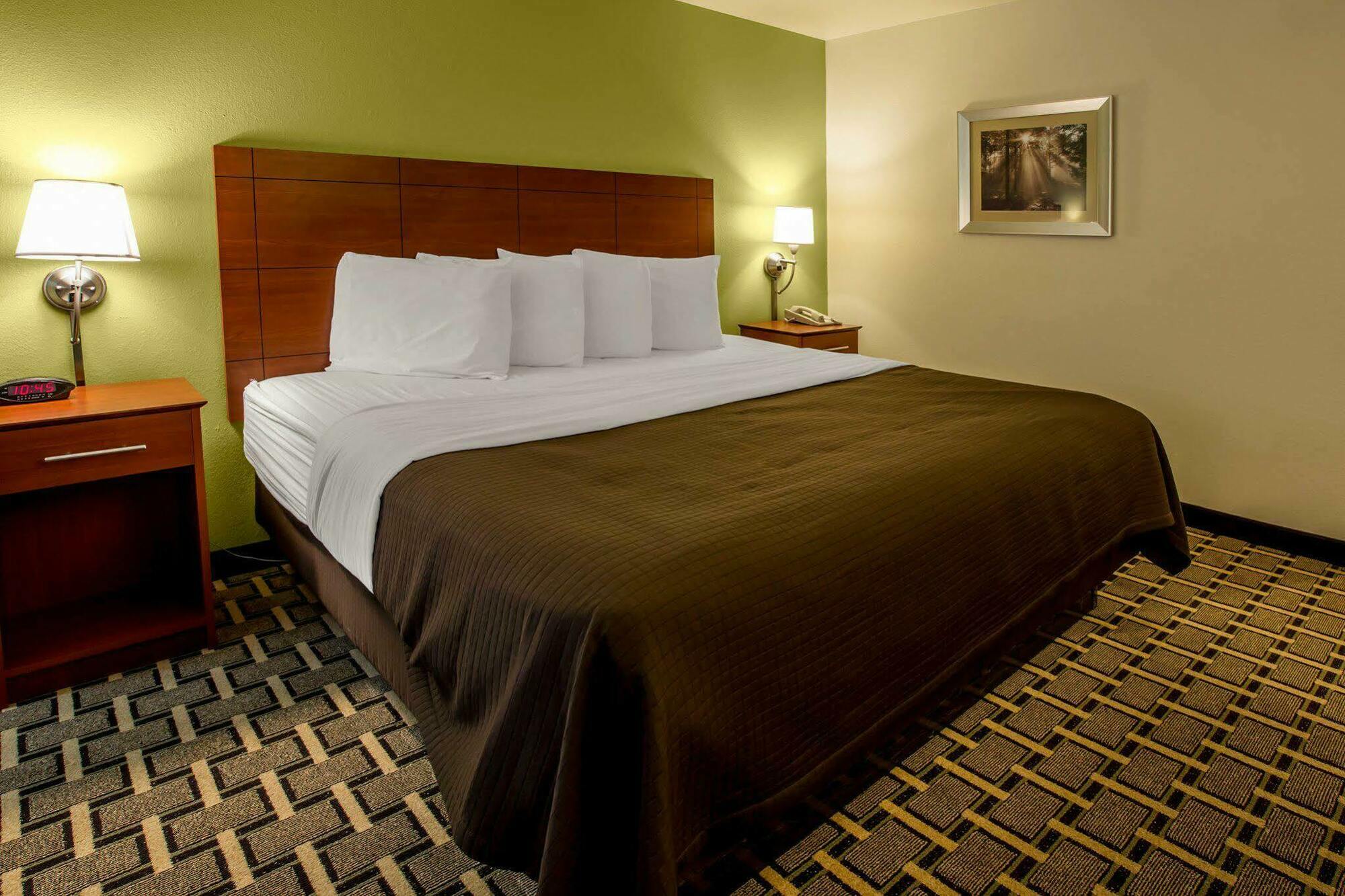 Econo Lodge Cherokee Near River Park Екстер'єр фото